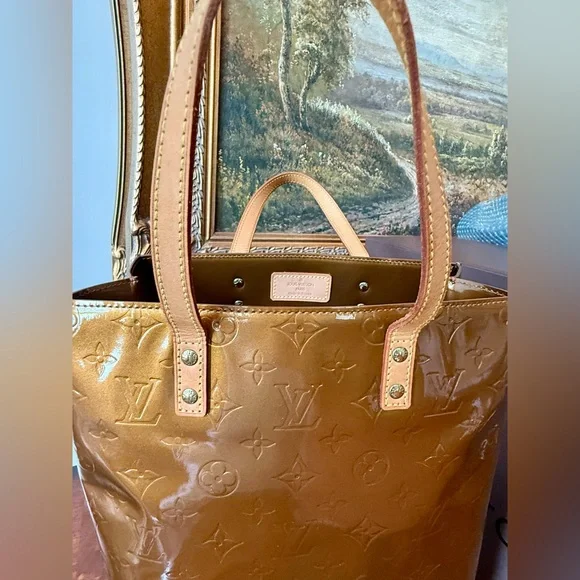Pre-Loved Louis Vuitton Monogram Vernis Reade MM Women's Tote Bronze
